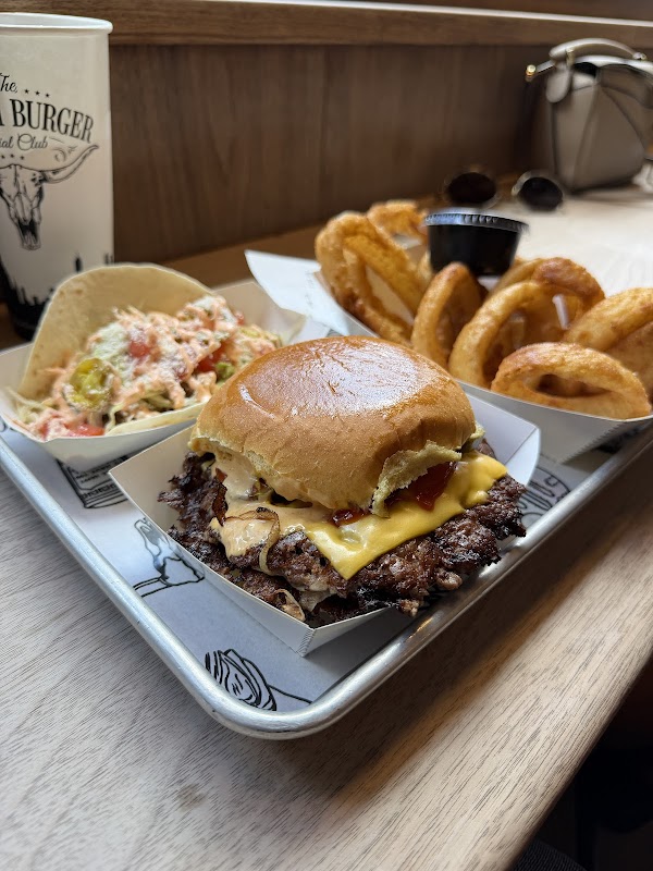 Gotham Burger Social Club photo 3