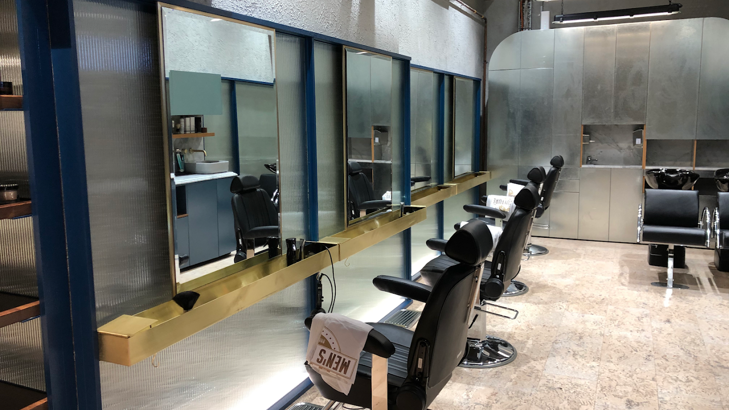 Men's Culture Barber 25 Martin PL photo 1