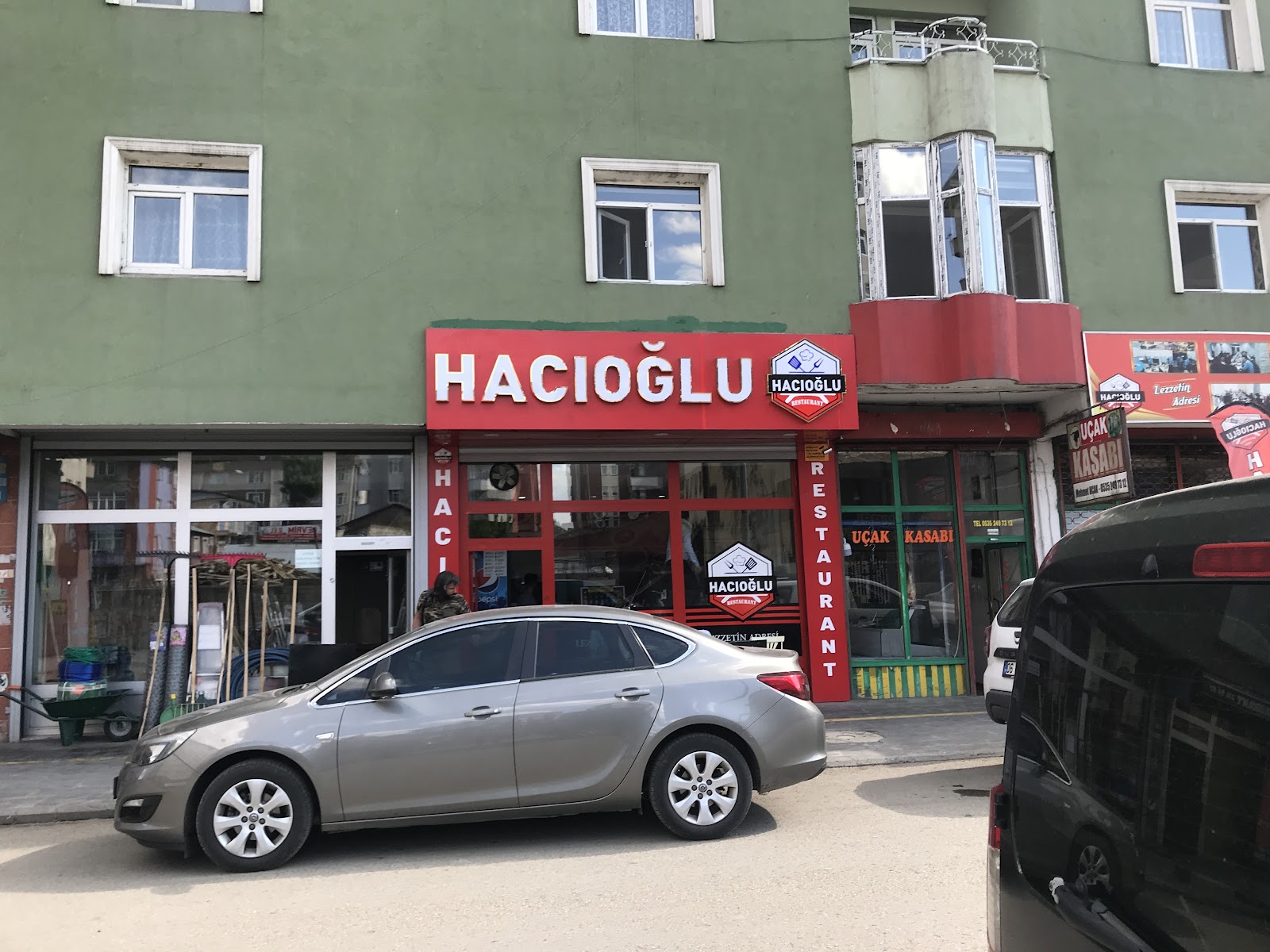 Hacıoğlu Kebap Ve Pide mekanı