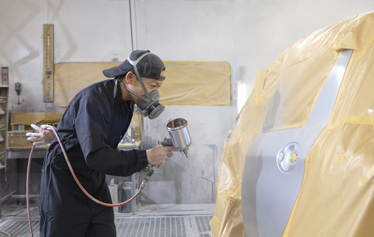 株式会社兼山自動車工業所