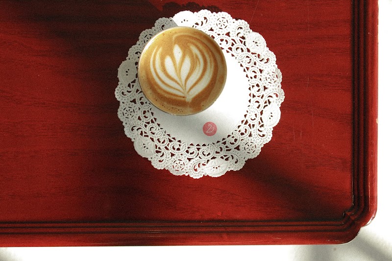 Les Deux Coffee photo 2