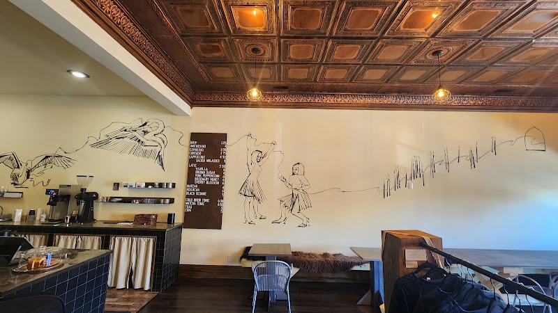 Les Deux Coffee photo 2