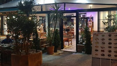 Kadırga Cafe Restoran - Restoran