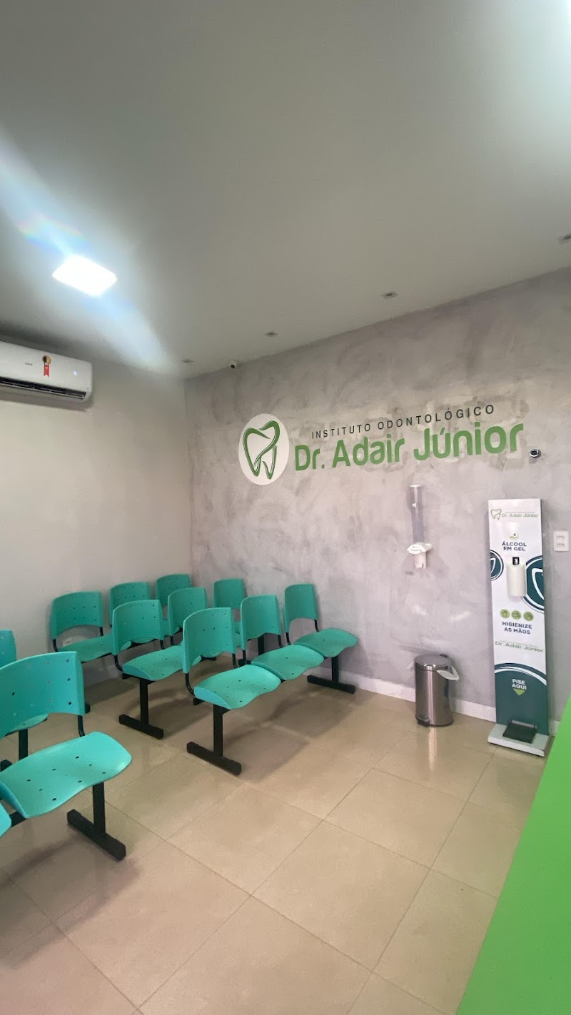 Instituto Odontológico Dr. Adair Júnior - foto 2