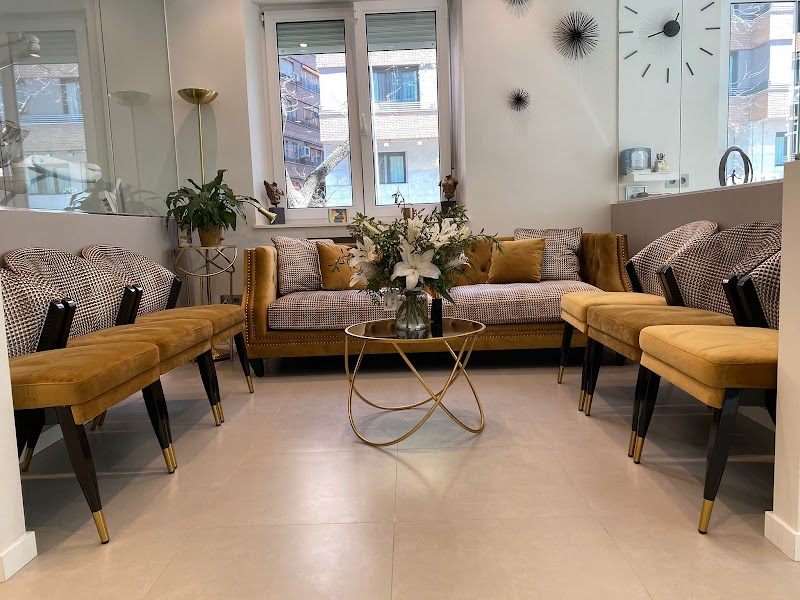 Clínica Dental Sonrisas Faría