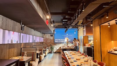 The Dolar Shop Hot Pot Manhattan photo 2