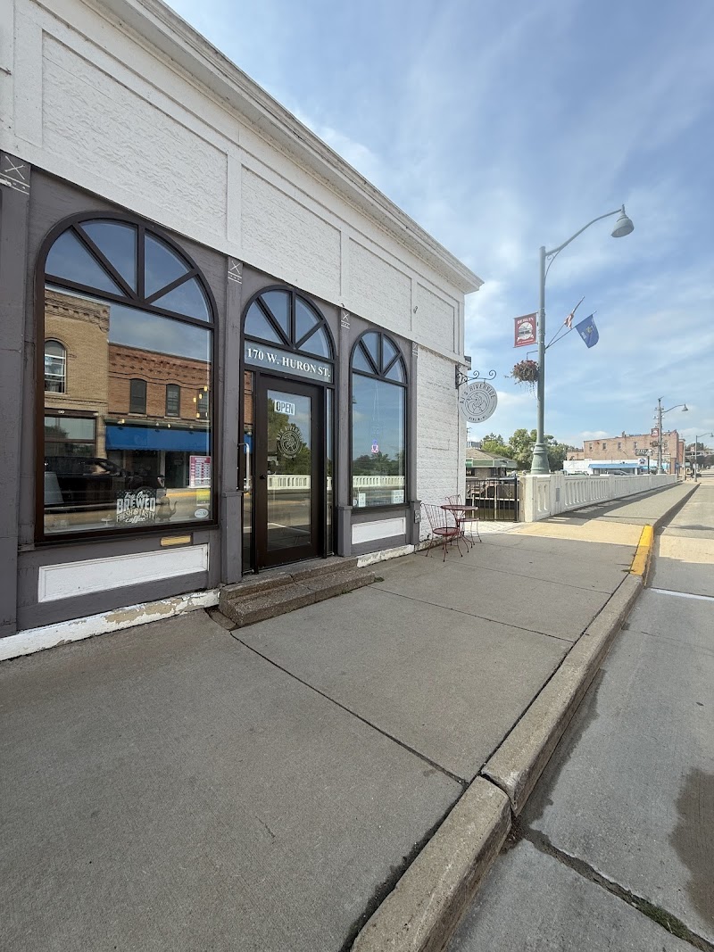 AJ's Riverside photo 4