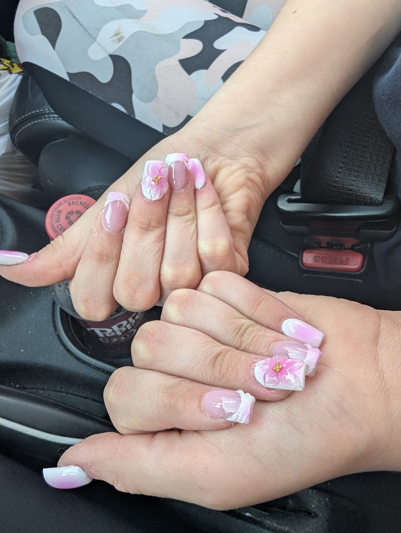 Touch & Glow Nails Spa