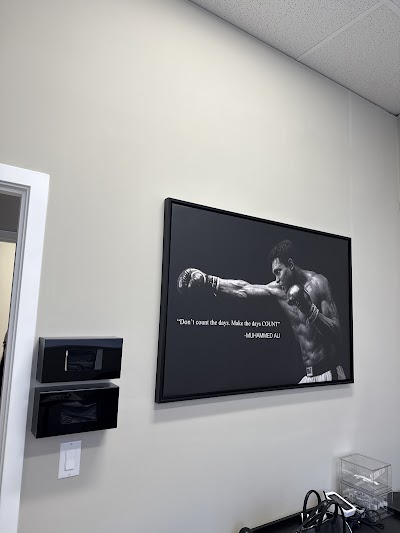 AlphaMan Men's Health TRT & Weight Loss Clinic Los Angeles photo 6