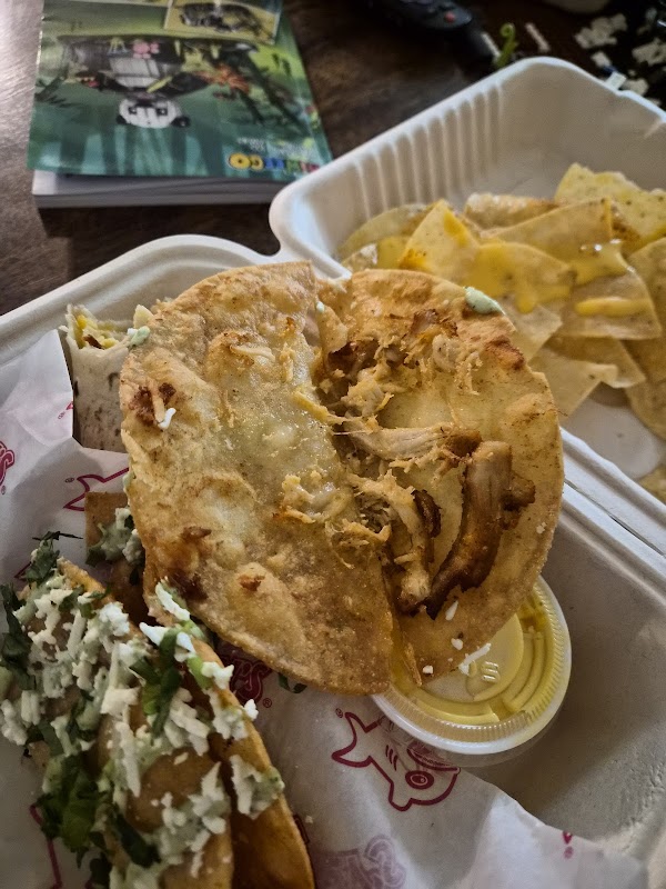 Fuzzy's Tacos and Margs photo 7