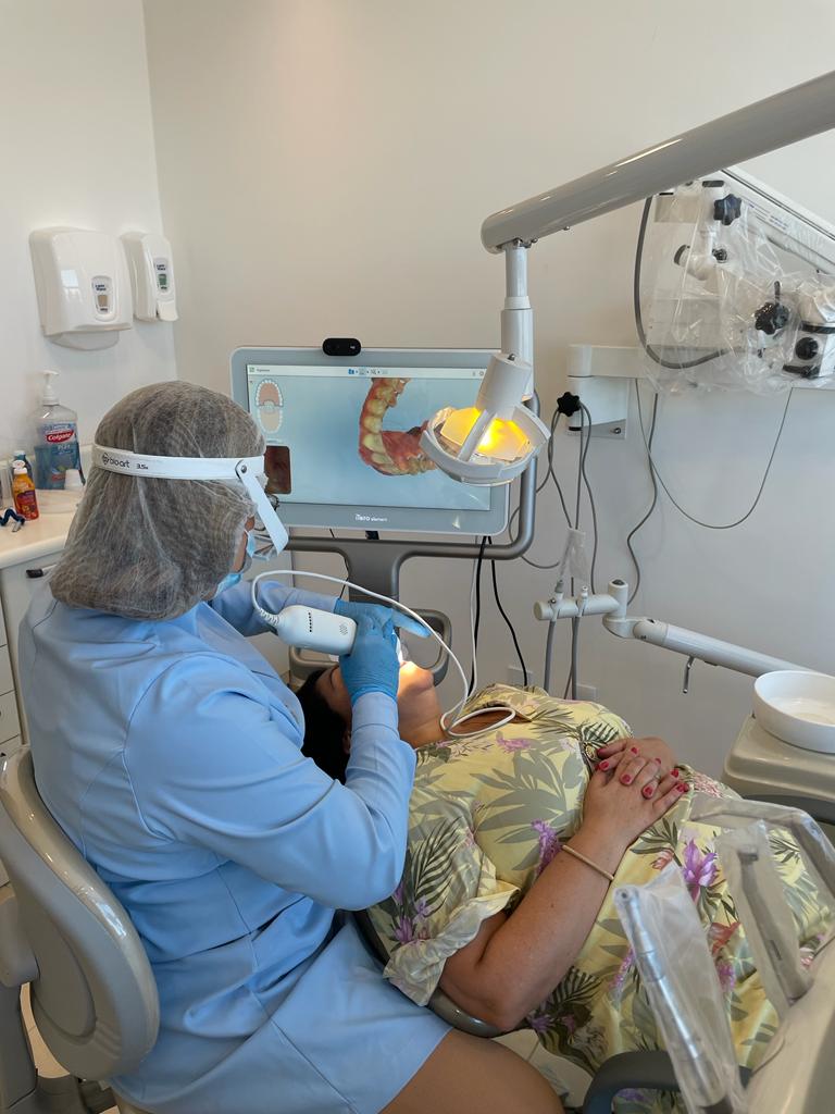 Dra. Luciane Arias - foto 4