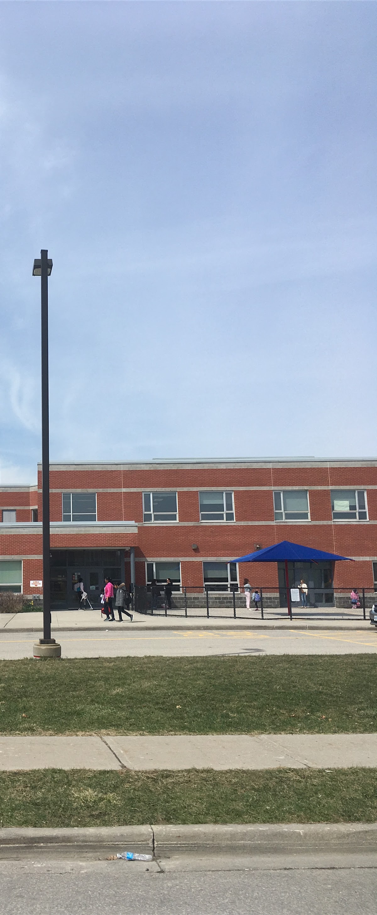 Exterior photo of Le Club Child Care - Vellore Woods