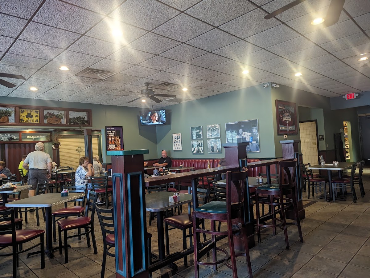 Tim & Joe's Tavern photo 3