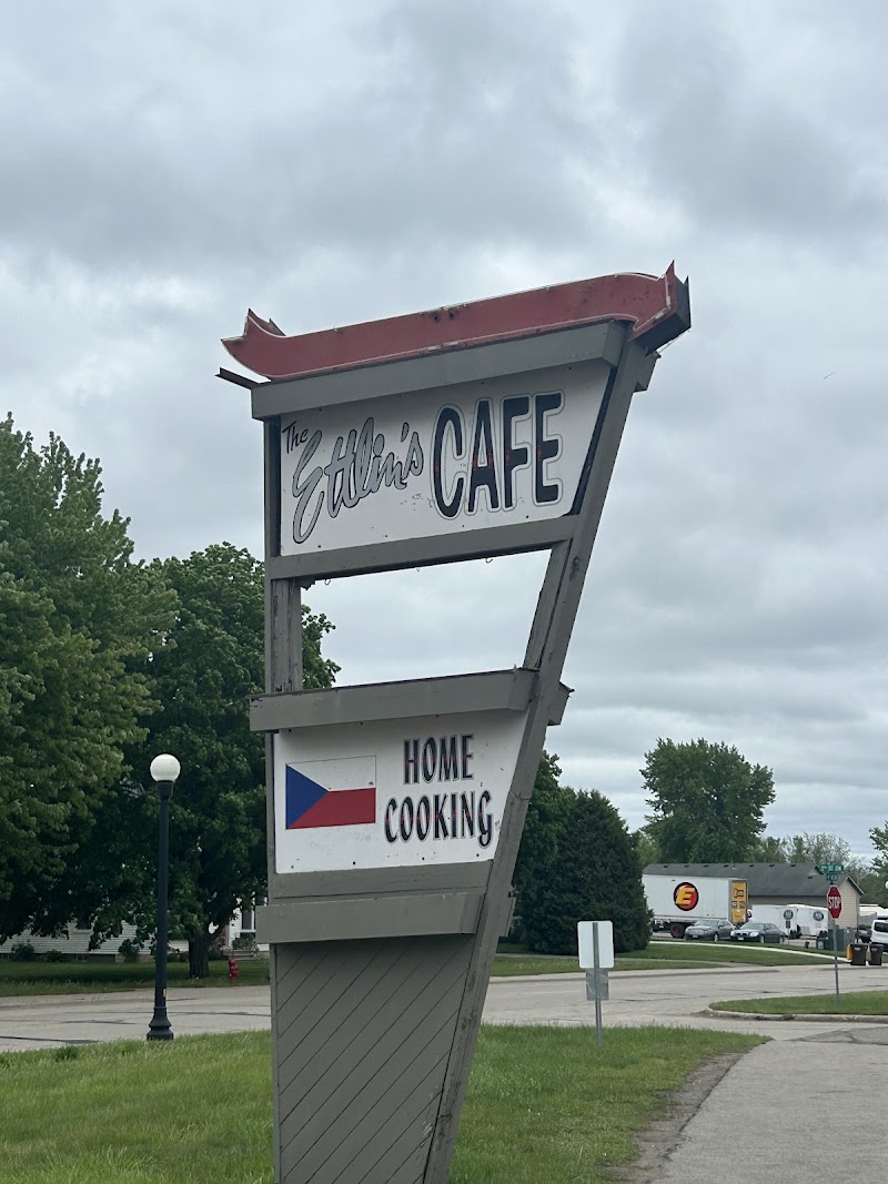 The Ettlin's Cafe photo 4