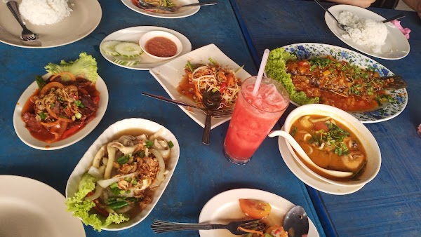 Musyripah Tomyam and Seafood - Photo 1
