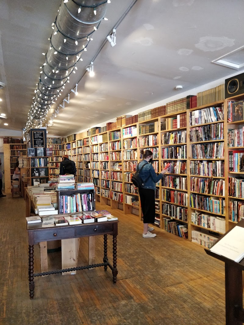 Black Squirrel Books & Espresso Bar photo 2