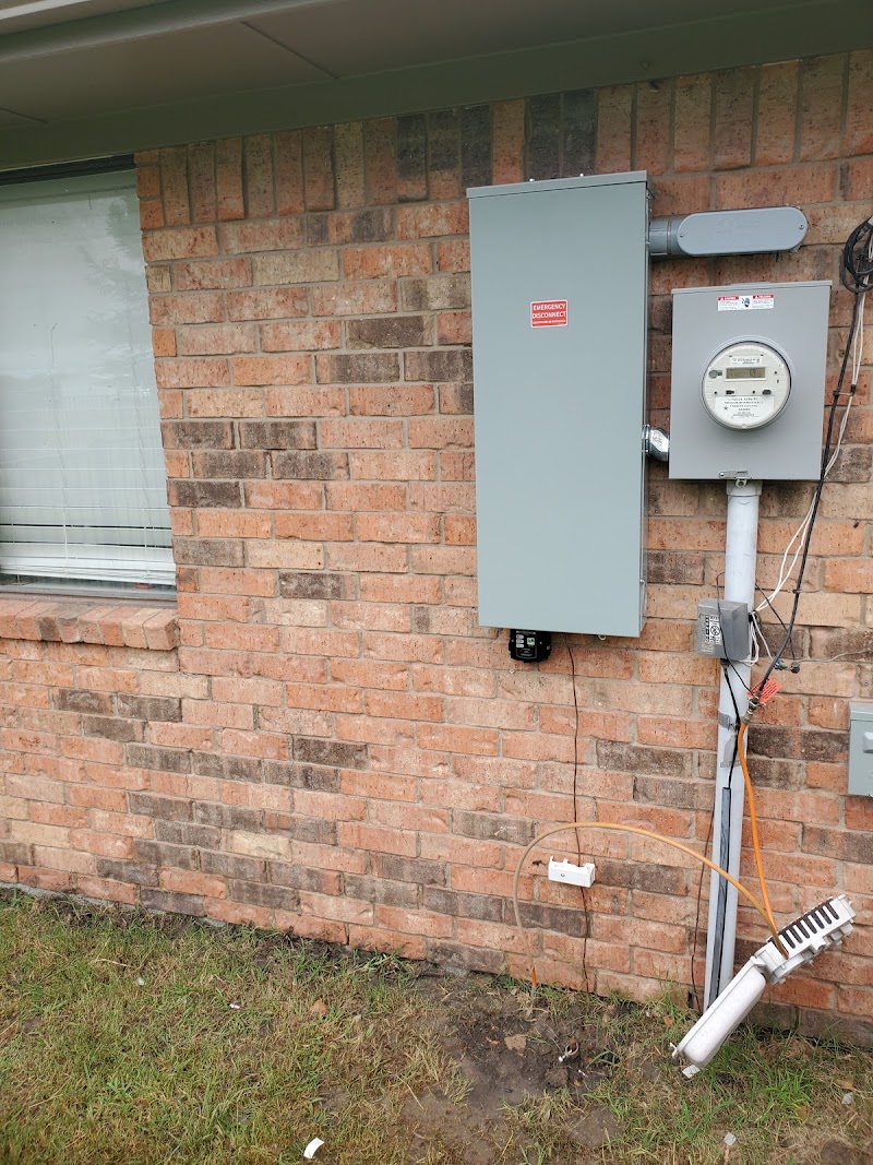 Accurate Electric L.L.C. - Electrician in Garland