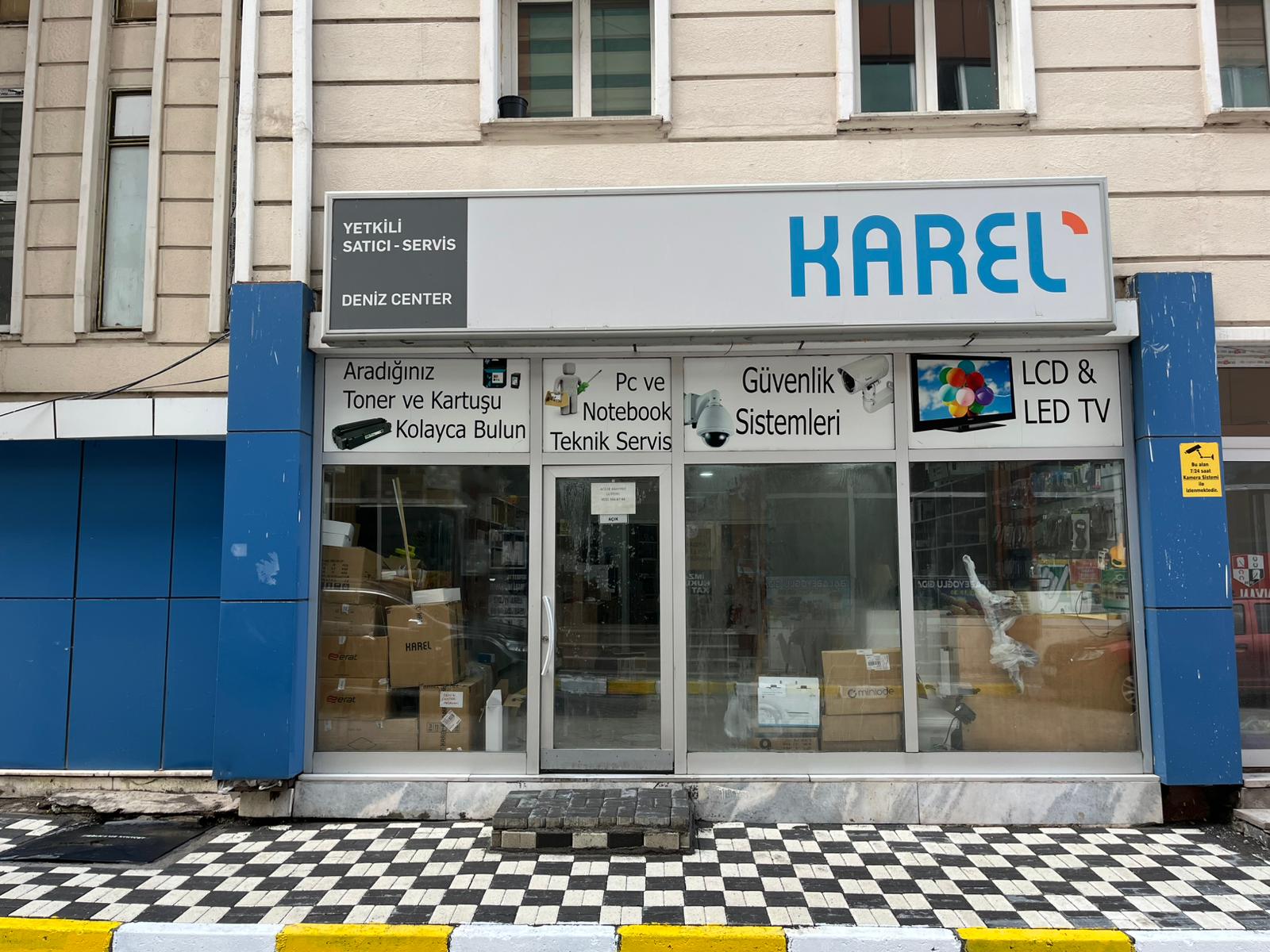 Deniz Center mekanı