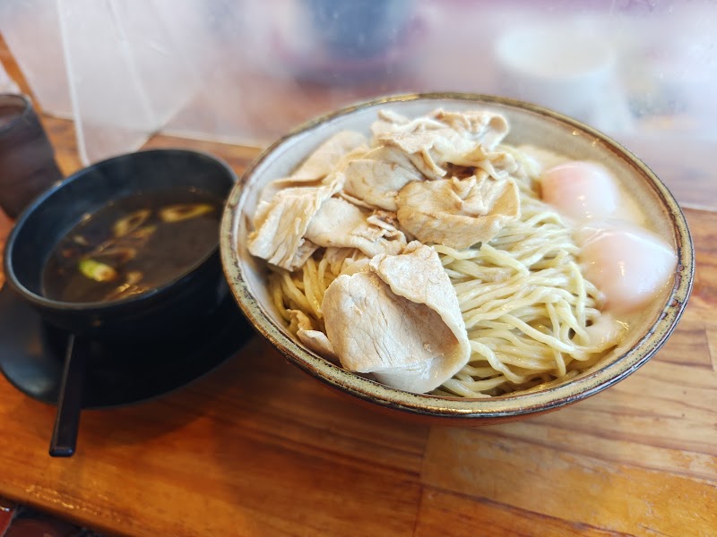 男のらぁめん 神戸ちぇりー亭 明石魚住店 写真3