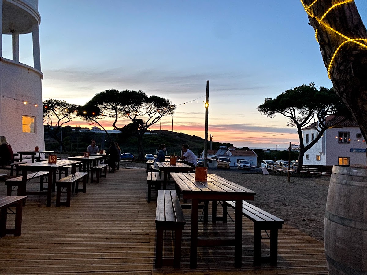 Oasis Backpackers Hostel Sintra Surf