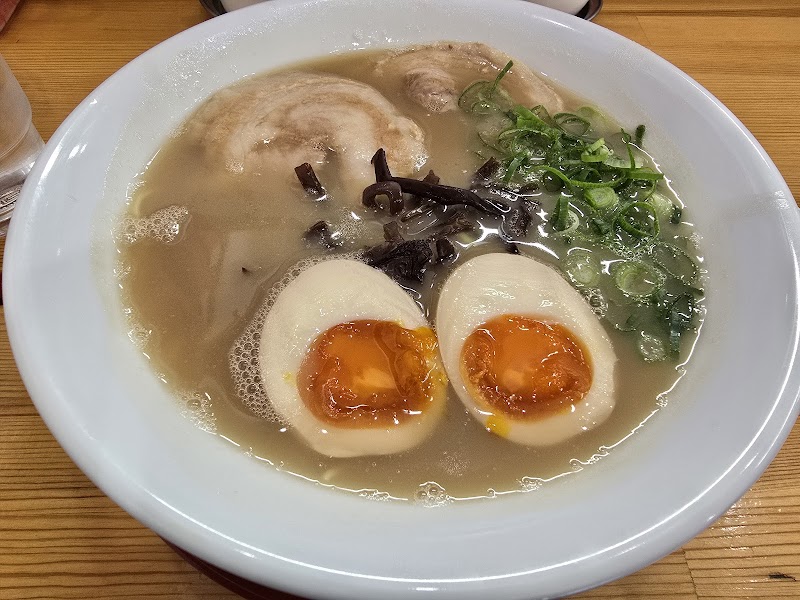 ラーメン跳豚(はねとん) 写真2