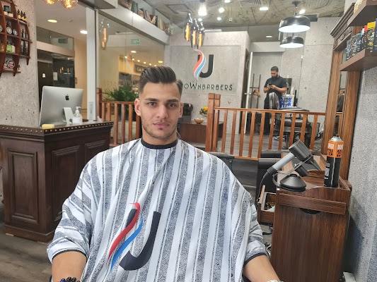 UPTOWN BARBERS ST JAMES ARCADE photo 2