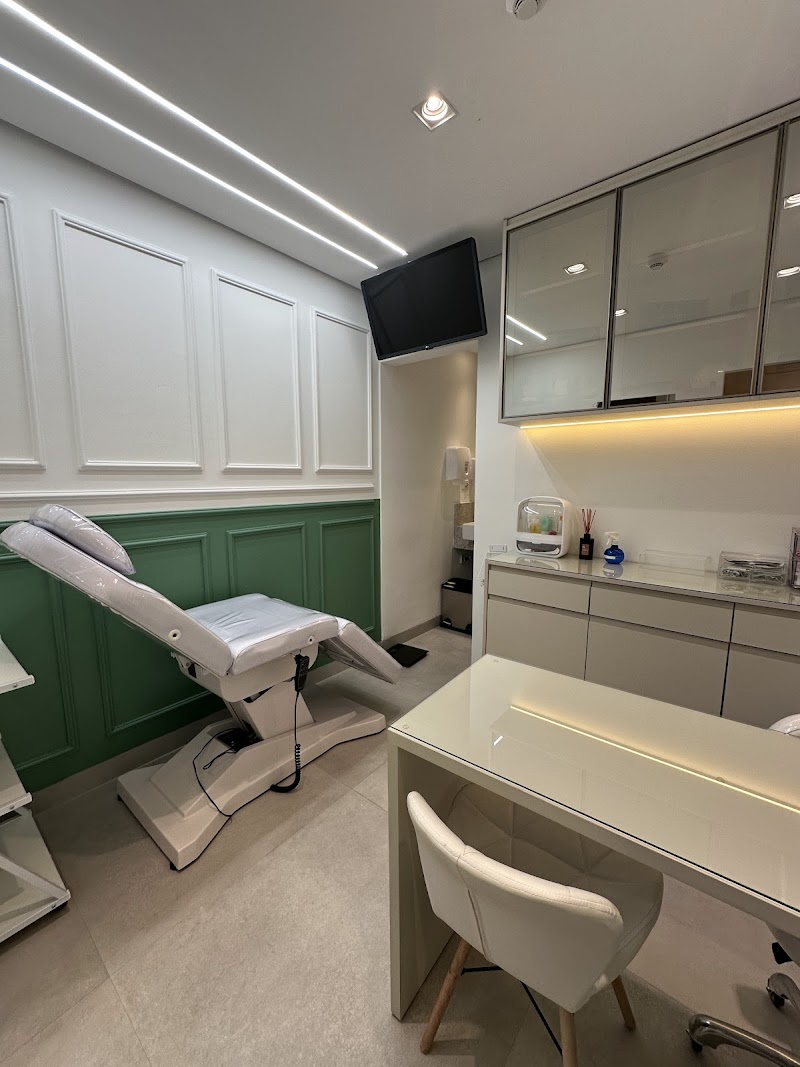 ICG Odonto e Estética - Harmonização Facial e Glúteos, Depilação a Laser, Laser Lavieen e Invisalign. - foto 2