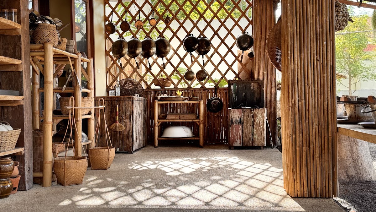 Jungle Kitchen - Main view