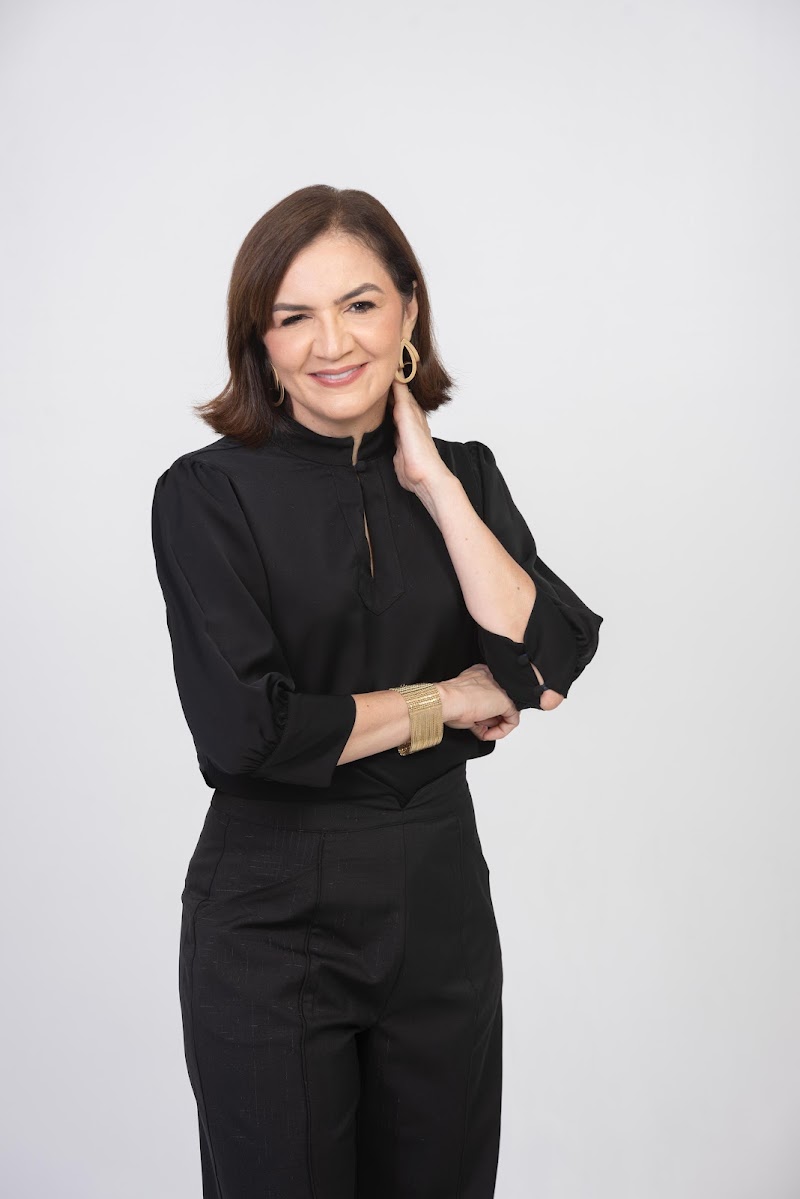 Dra. Marleide Pedrosa - Ortodontista e Invisalign Doctor - São Luís MA - foto 1