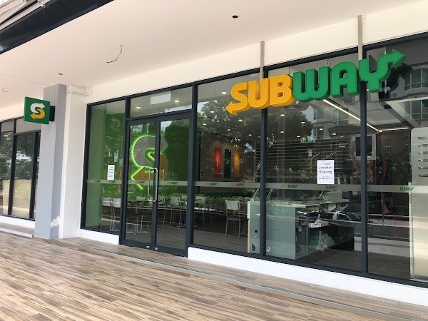 Subway (Gurney Walk) - Photo 1