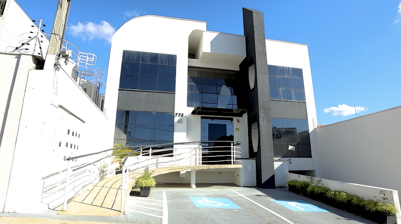 Dra Karla Maia - foto 2