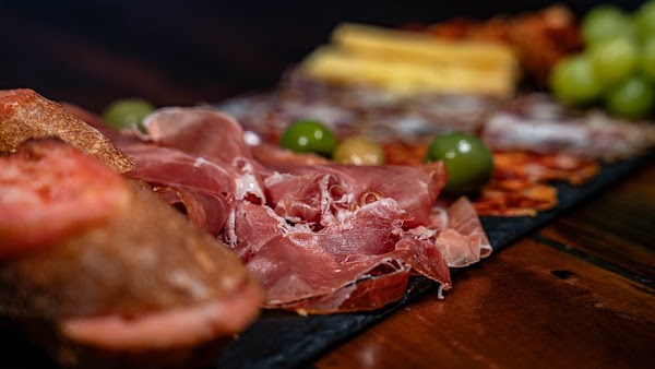 Photo by Barcelona Bistro Bar