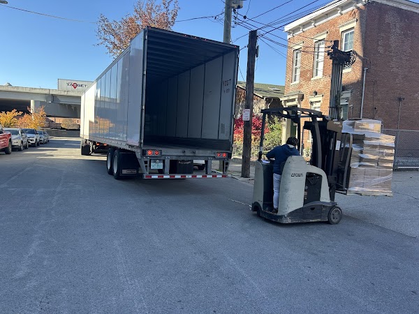 USA BOUQUET exterior