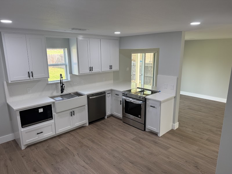 Good Contractors Roofing and Restoration photo 3