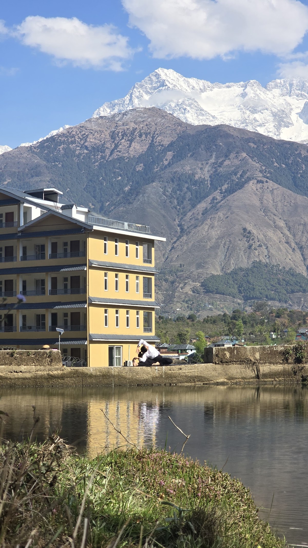 The Art Of Living Himalayan Yoga and Meditation Centre Kailash Ashram Dharamshala — 4