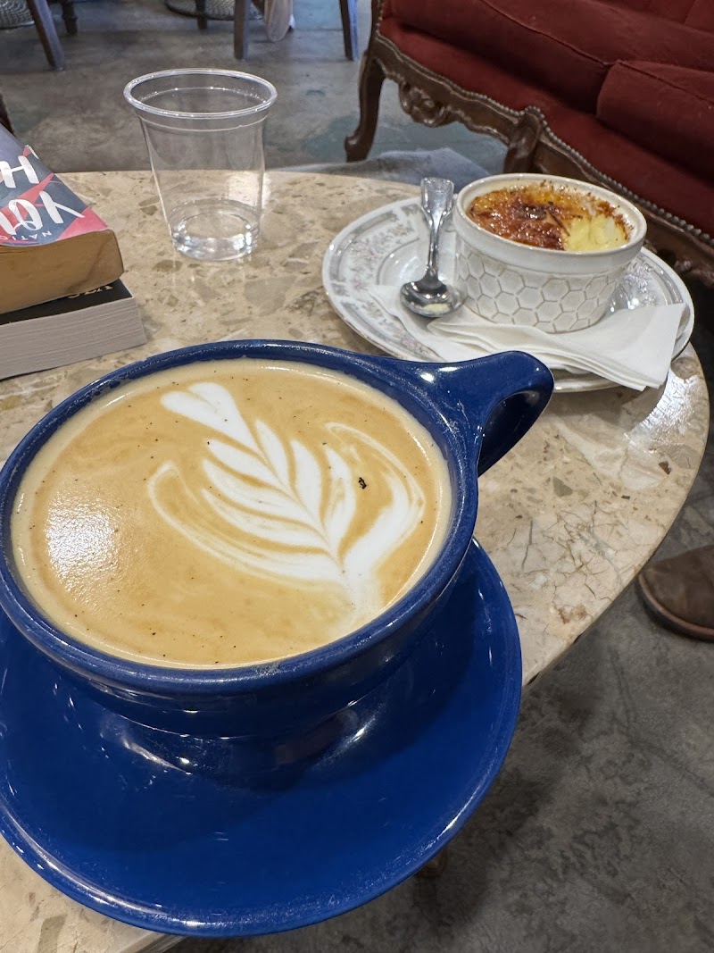 Perets Dessert & Coffee Bar photo 4