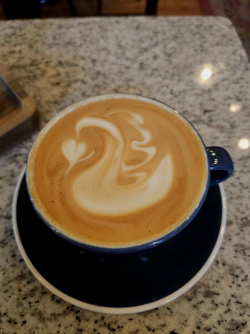 Perets Dessert & Coffee Bar photo 3