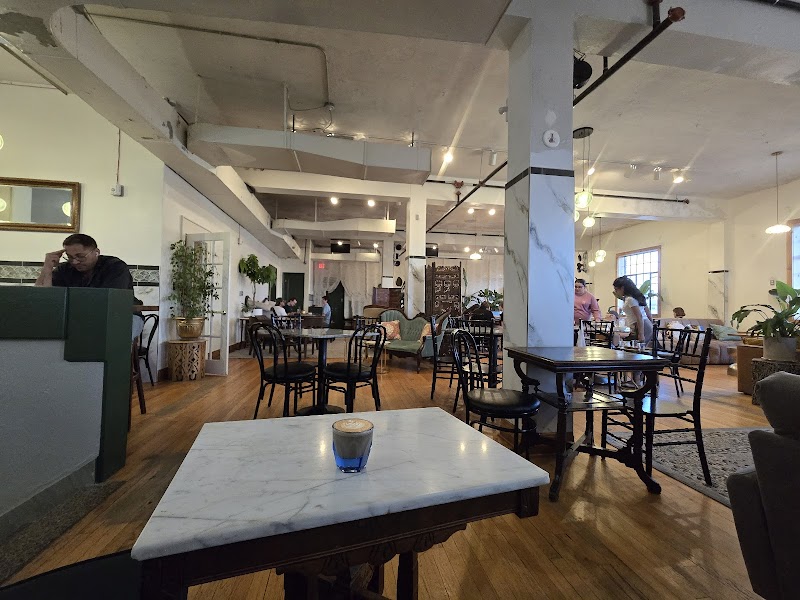 Perets Dessert & Coffee Bar photo 2