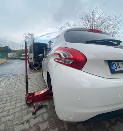 lastik yol yardım 7/24 Bursa lastikçi Yerinde Lastik Tamiri - Oto Servisi - Yildirim
