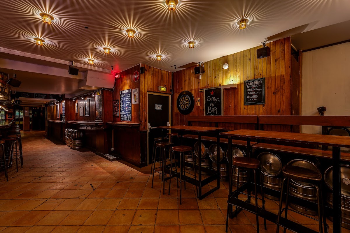 Le Violon Dingue - Bar & Club, vue extérieure