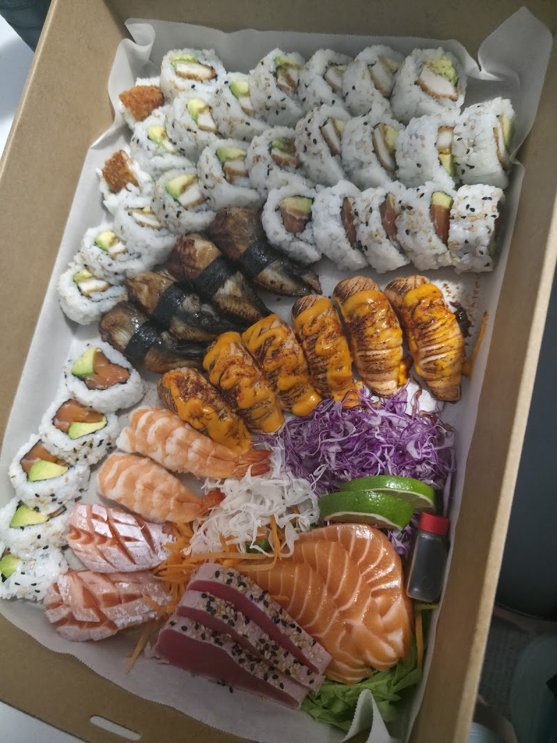 DAOR Sushi & Lunch box photo 3