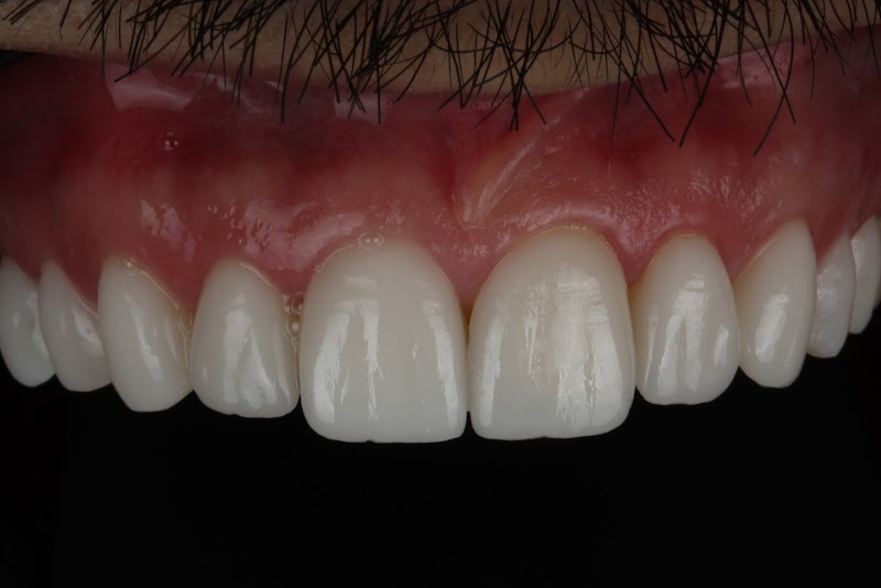 Odontologia Dr. Gustavo Romano