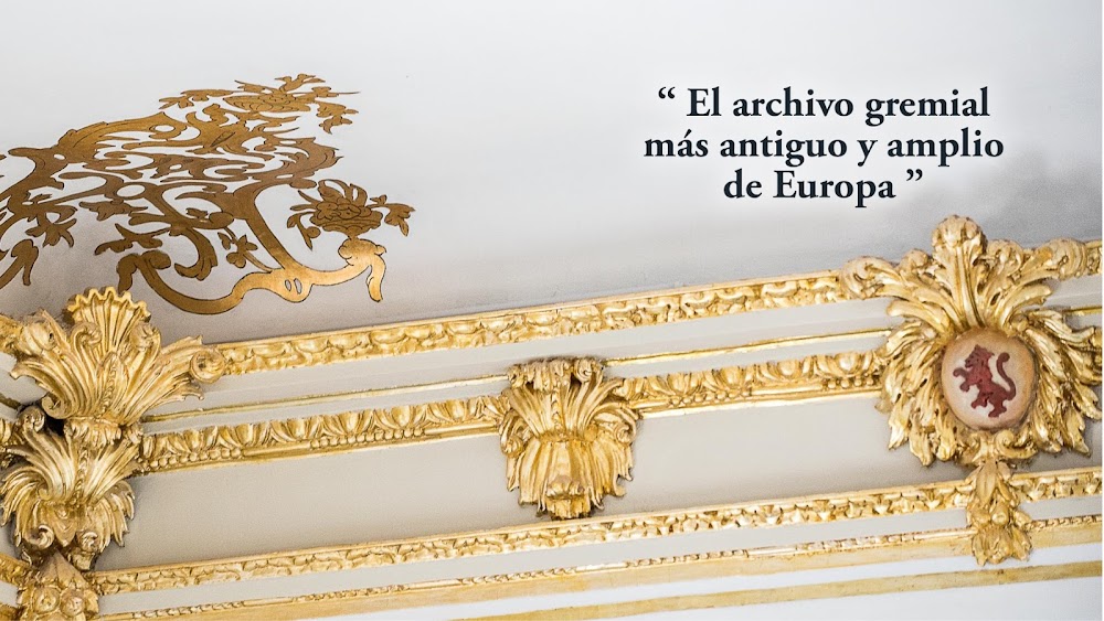 Museo y Colegio del Arte Mayor de la Seda fotoğraf 1
