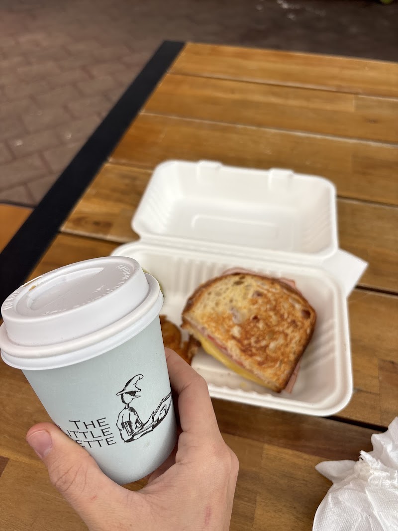 Marvie and Wolfe - Cafe photo 7