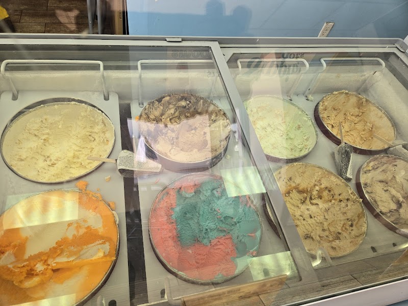 Dockside Ice Cream Parlor photo 4