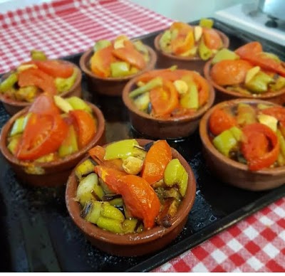 Seyhan Abla ev yemekleri - Restoran