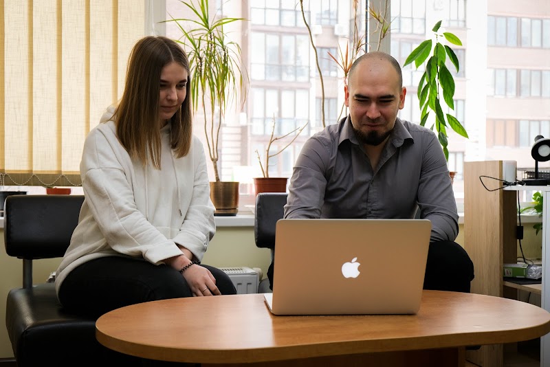 Mast - SMM агенція (реклама в Facebook та Instagram, СММ послуги)