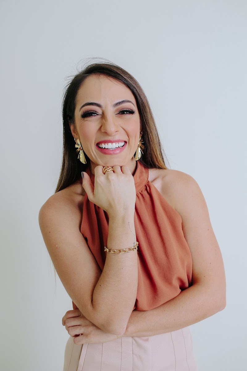 Dra. Ana Larissa Rosa - foto 2