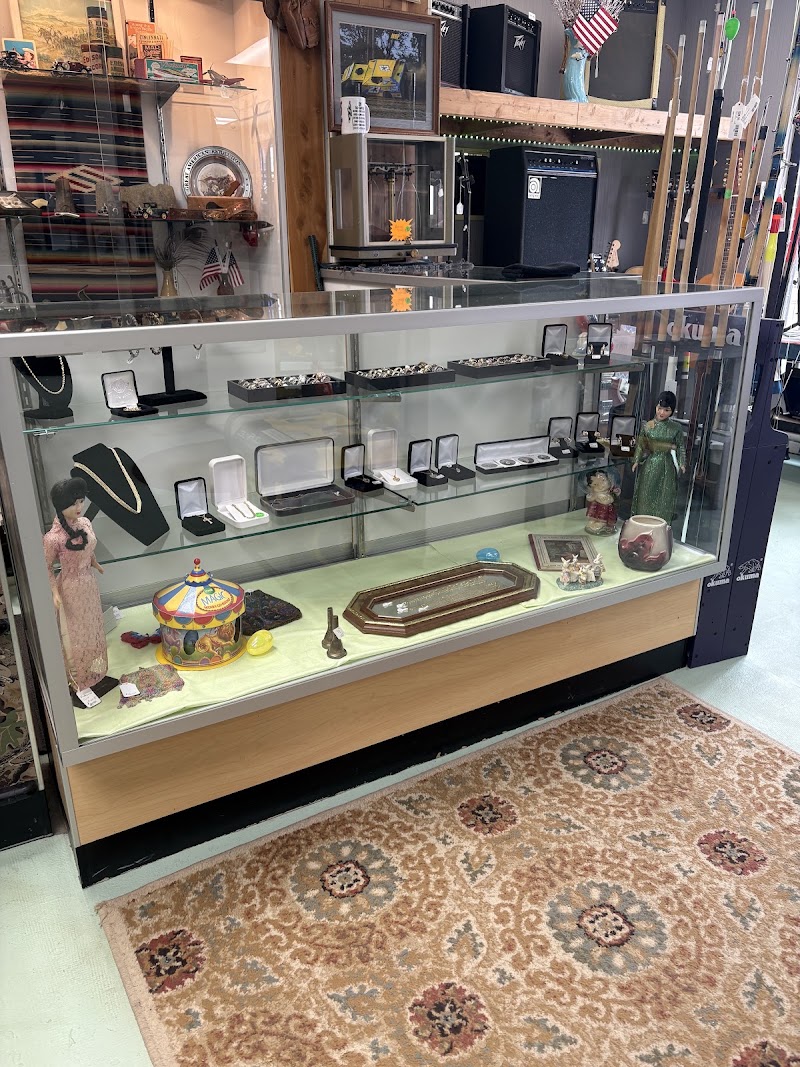 Bethel Pawn photo