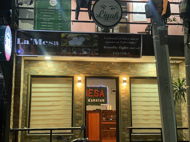 La’ Mesa kamayan